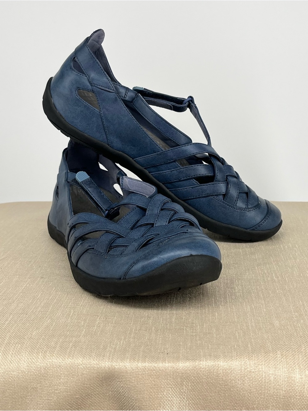 BareTraps Farrell Navy Blue Woven T‑Strap Flats